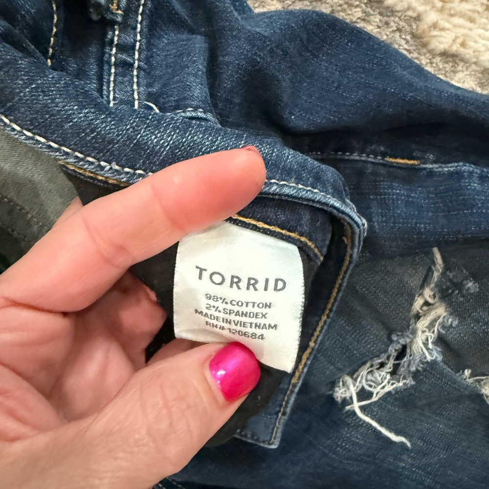 Torrid Dark Blue Distressed Boyfriend Jean Crop Pants - Picture 3 of 7